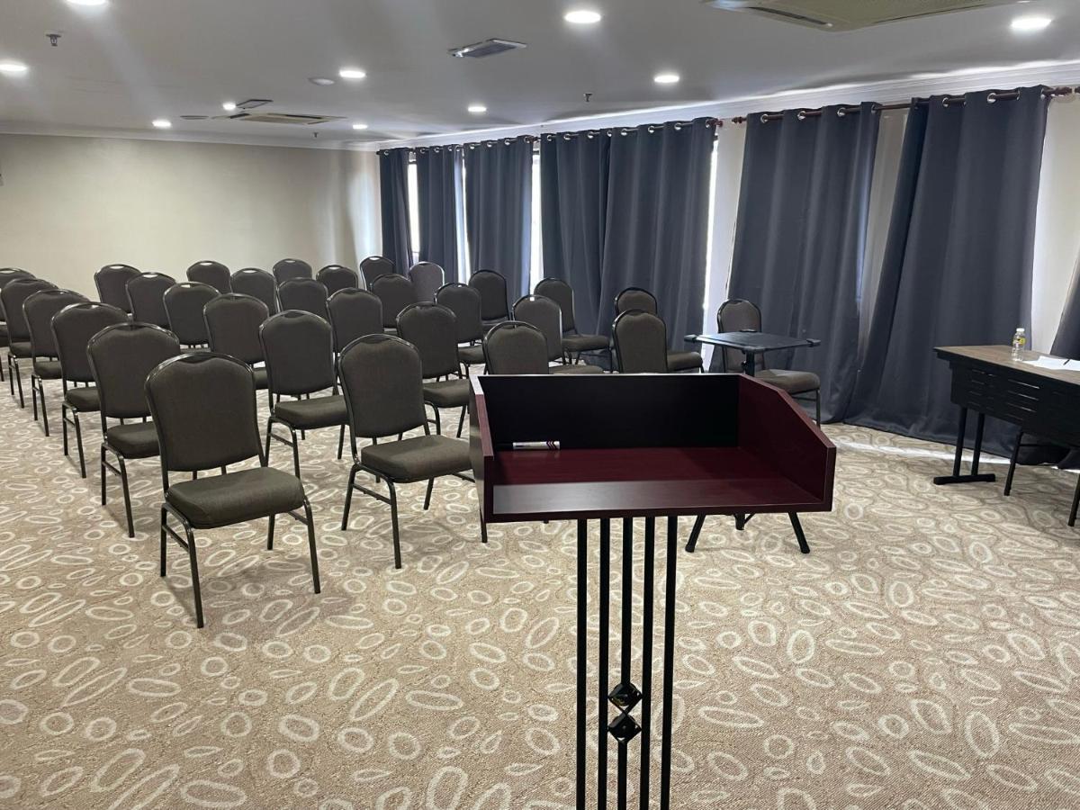 Putra Brasmana Hotel Kuala Perlis Εξωτερικό φωτογραφία