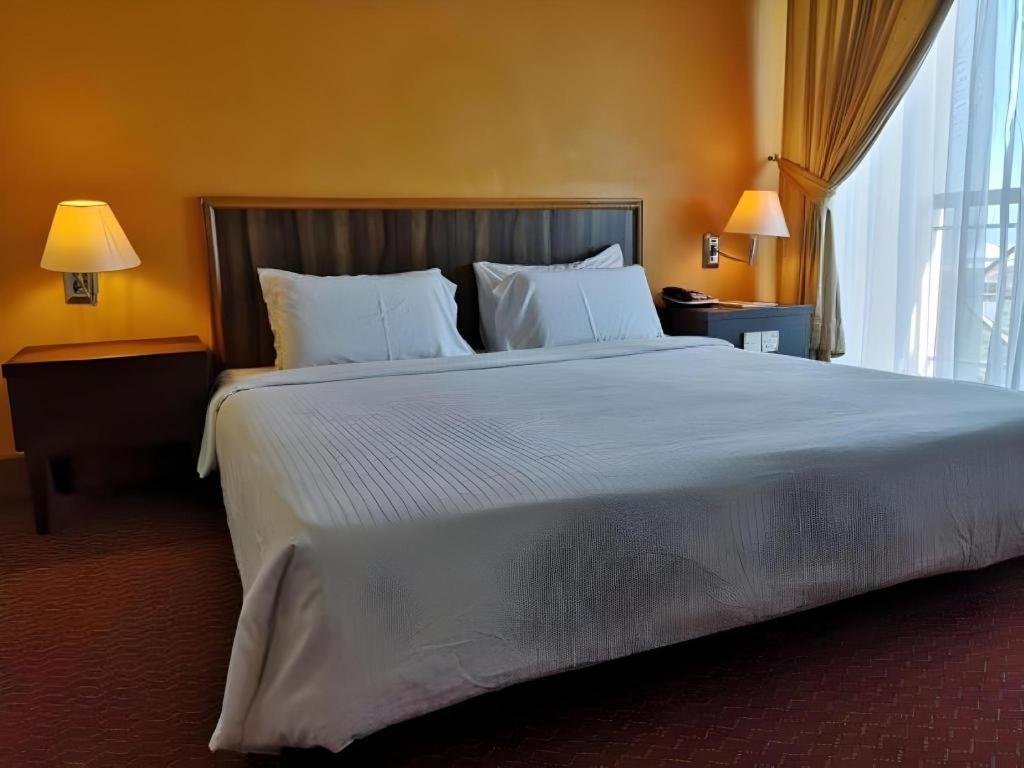 Putra Brasmana Hotel Kuala Perlis Εξωτερικό φωτογραφία